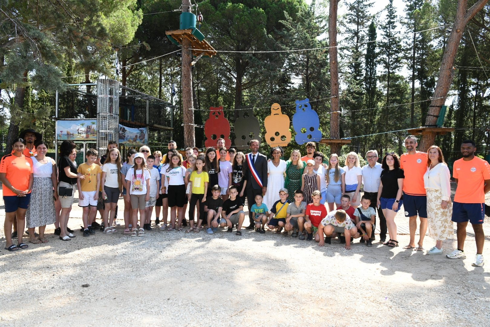 Photo de groupe des jeunes ukrainiens