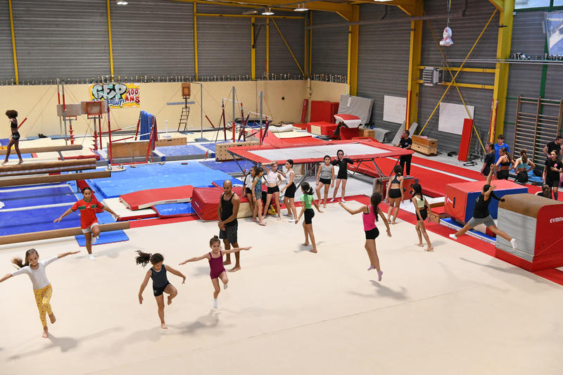 Jeunes gymnastes