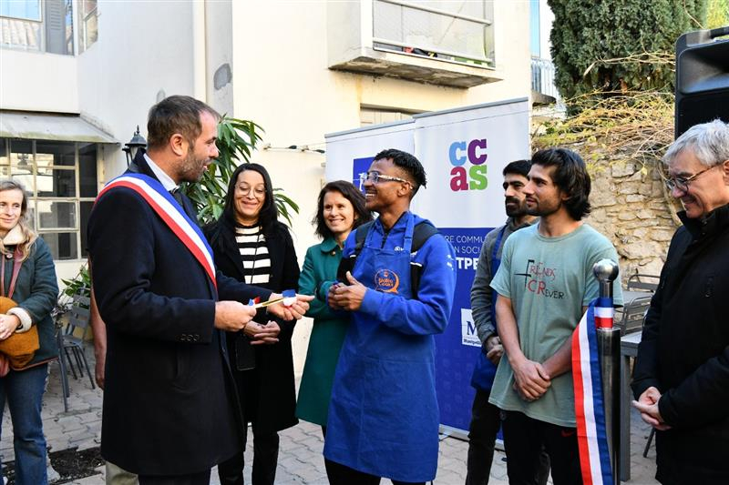 Coupure de ruban inaugurale