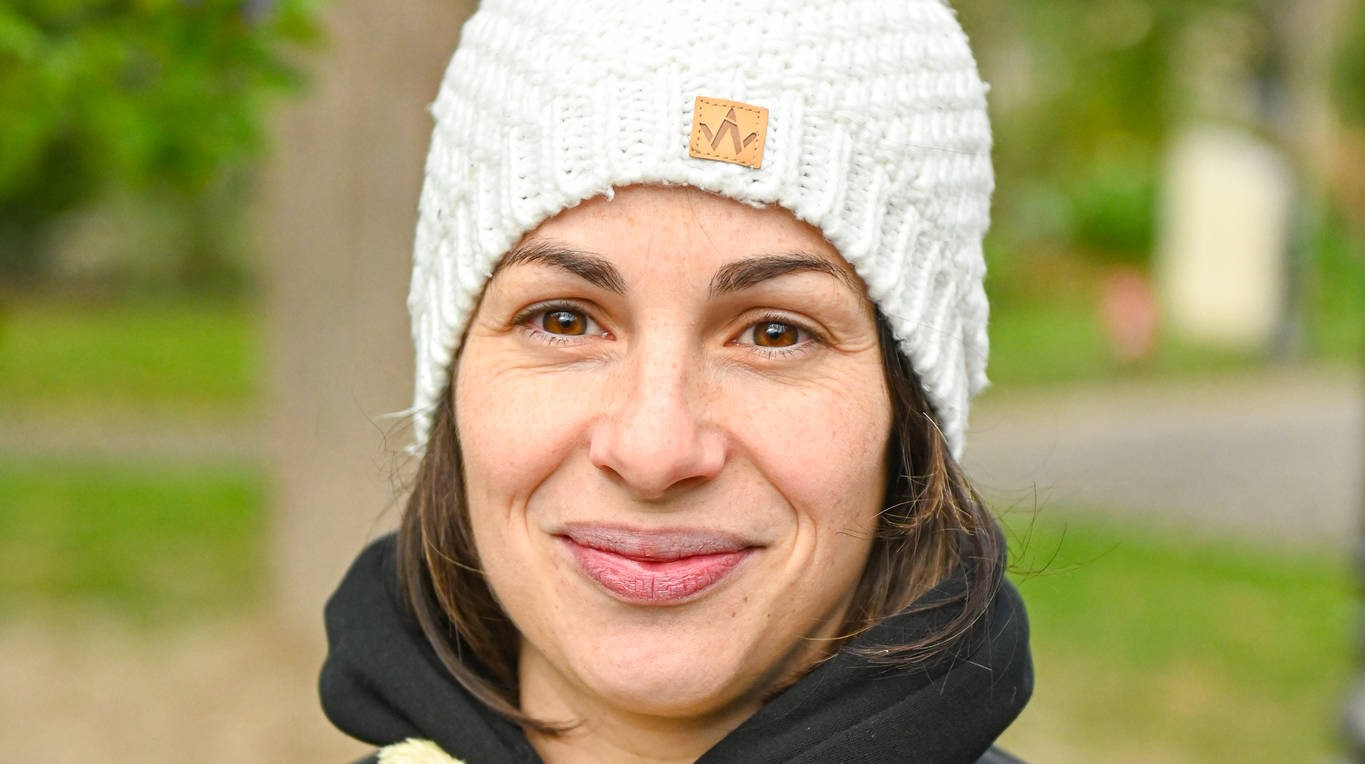 Sophie Bernard, cheffe électro sur le tournage. 