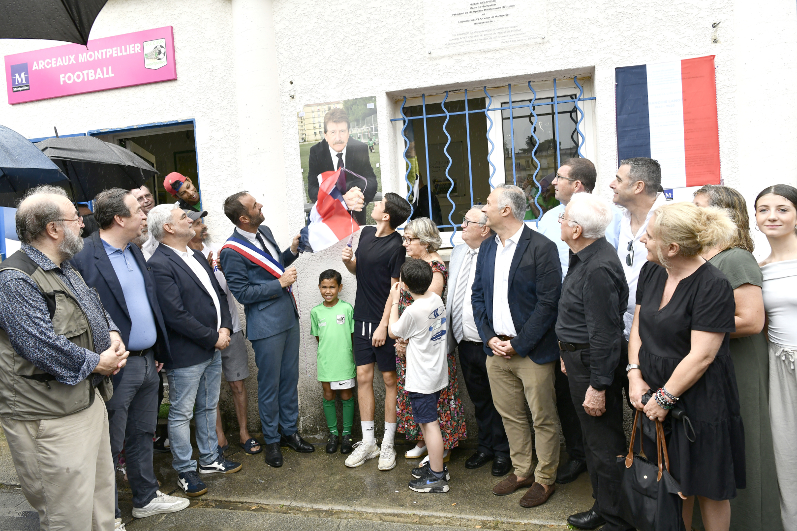 Dévoilement des plaques inaugurales