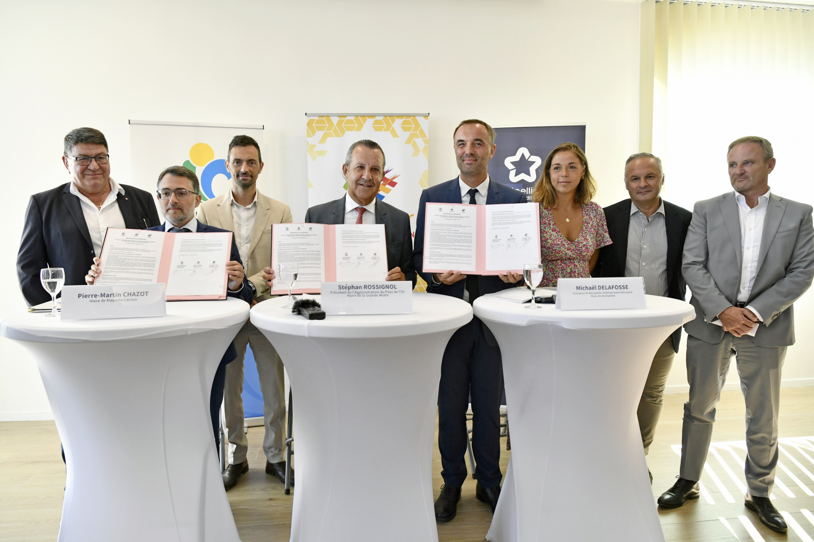 les élus et les parapheurs signés 