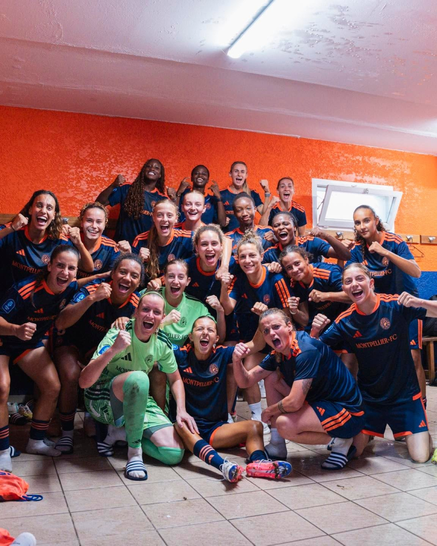 Joie dans le vestiaire après la victoire contre Toulouse 