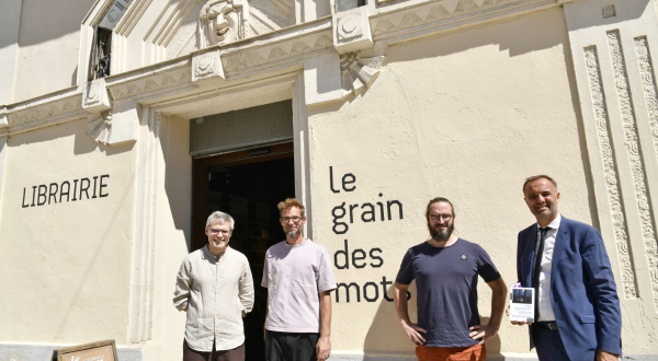 Le maire et les gérants